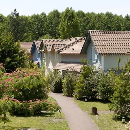 Le Hameau Du Lac S5p منتجع ماركياس